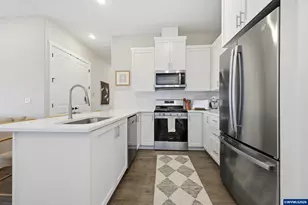 5424 49th Ave NE, Salem, OR 97305 - Photo 17