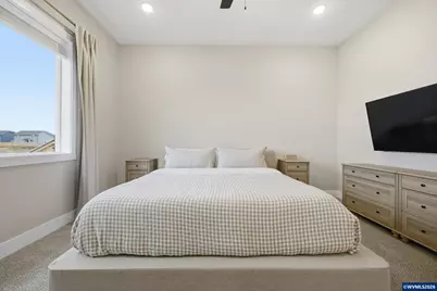 5424 49th Av, Salem, OR 97305 - Photo 11