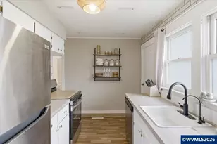 651 20th St NE, Salem, OR 97301 - Photo 17