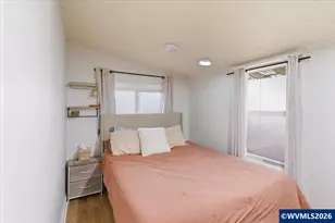 651 20th St NE, Salem, OR 97301 - Photo 27