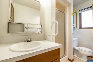 309 S Columbia Dr, Woodburn, OR 97071 - Photo 25