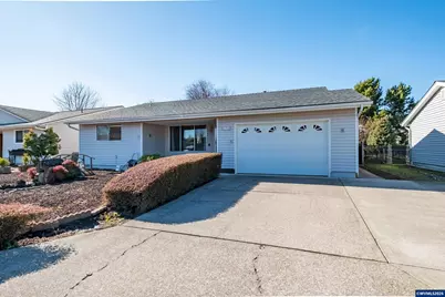 309 S Columbia Dr, Woodburn, OR 97071 - Photo 3