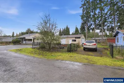 1115 Juniper St, Sweet Home, OR 97386 - Photo 3