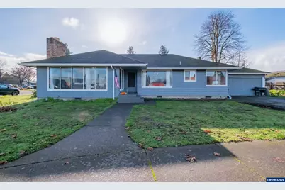 160 Tangent St, Lebanon, OR 97355 - Photo 1
