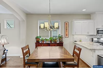 2592 Christina St NW, Salem, OR 97304 - Photo 9