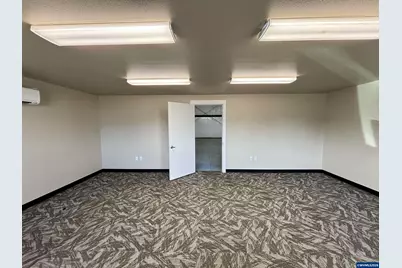 1937 Pacific Ct SE, Stayton, OR 97383 - Photo 3