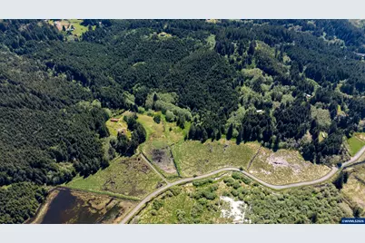 94101 North Way Ln, North Bend, OR 97459 - Photo 5