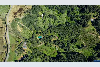 94101 North Way Ln, North Bend, OR 97459 - Photo 7