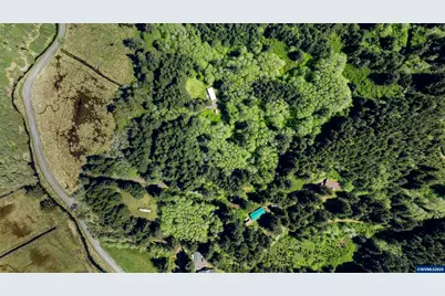 94101 North Way Ln, North Bend, OR 97459 - Photo 9