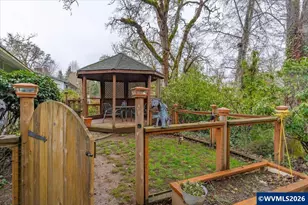 989 SW Hunter St, Dallas, OR 97338 - Photo 43