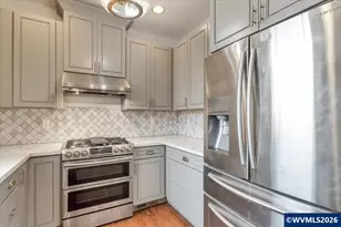 1282 N 3rd (350 E Hollister) Av, Stayton, OR 97383 - Photo 15