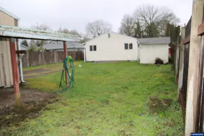 1935 Tudor Way SE Wy, Albany, OR 97322 - Photo 23