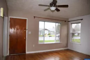 1935 Tudor Way SE Way, Albany, OR 97322 - Photo 3