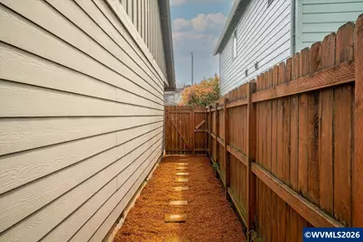 4485 Benham Av SE, Salem, OR 97317 - Photo 23