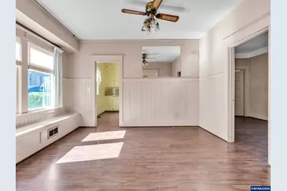 698 Grandview Av, Scotts Mills, OR 97375 - Photo 39