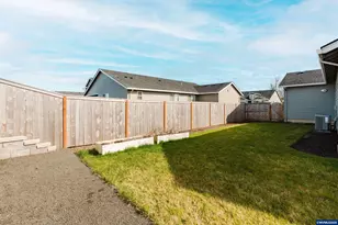 210 Walnut St, Mount Angel, OR 97362 - Photo 43