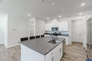 210 Walnut St, Mount Angel, OR 97362 - Photo 5