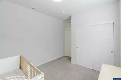 210 Walnut St, Mount Angel, OR 97362 - Photo 35