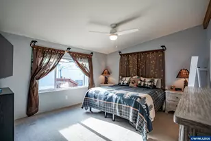 3355 Snow Peak Pl, Lebanon, OR 97355 - Photo 5