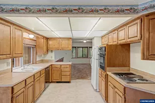 6683 Indian Springs Rd NE, Scotts Mills, OR 97375 - Photo 19