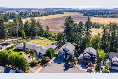 2697 Broadway St NW, Albany, OR 97321 - Photo 7