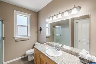 2697 Broadway St NW, Albany, OR 97321 - Photo 23