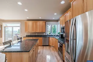 2697 Broadway St NW, Albany, OR 97321 - Photo 27