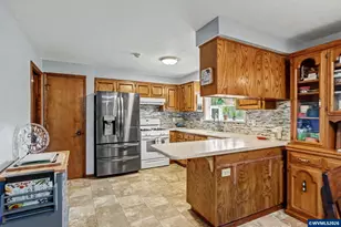 4806 Capistrano Ct NE, Salem, OR 97305 - Photo 17