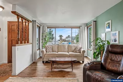 4806 Capistrano Ct NE, Salem, OR 97305 - Photo 7