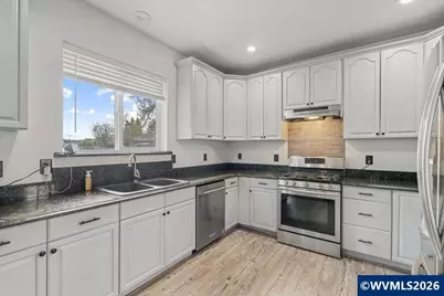 4848 Ricks Ln NE, Salem, OR 97305 - Photo 9