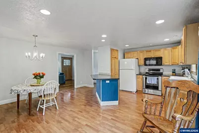 4456 Barrett St S, Salem, OR 97306 - Photo 9