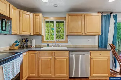 4456 Barrett St S, Salem, OR 97306 - Photo 11