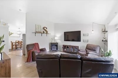 690 S Sunrise Dr, Jefferson, OR 97352 - Photo 5