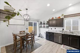 690 S Sunrise Dr, Jefferson, OR 97352 - Photo 9