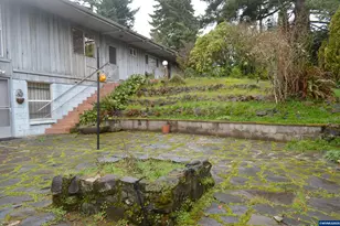 550 Riverview Dr NW, Salem, OR 97304 - Photo 5