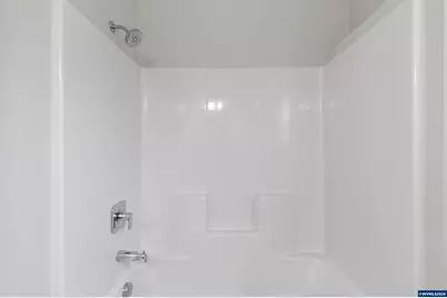 240 North Av, Brownsville, OR 97327 - Photo 35