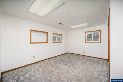 1515 Powell St SE, Albany, OR 97322 - Photo 11