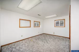 1515 Powell St SE, Albany, OR 97322 - Photo 11