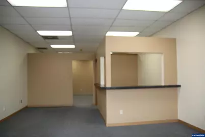 1544 9th St SE, Albany, OR 97322 - Photo 5