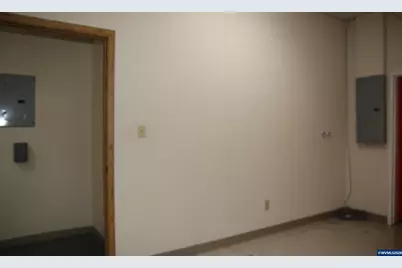 1544 9th St SE, Albany, OR 97322 - Photo 11