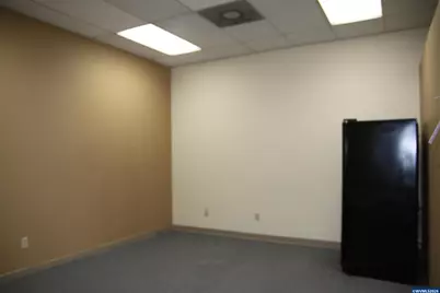 1544 9th St SE, Albany, OR 97322 - Photo 7