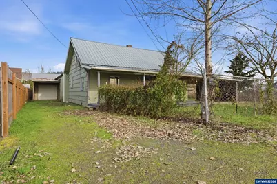 2375 Porter St, Lebanon, OR 97355 - Photo 3