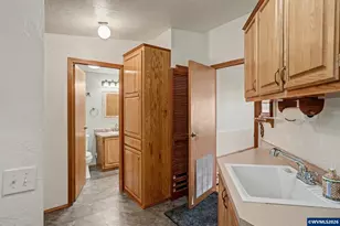 2120 Robins Ln SE, Salem, OR 97306 - Photo 33