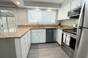 403 E Clackamas Cir, Woodburn, OR 97071 - Photo 23