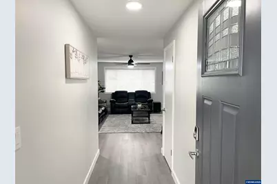 403 E Clackamas Cir, Woodburn, OR 97071 - Photo 13