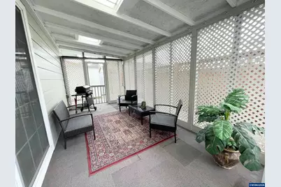 403 E Clackamas Cir, Woodburn, OR 97071 - Photo 21