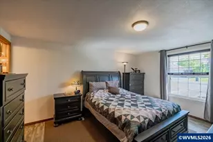 220 View Ln, Lebanon, OR 97355 - Photo 19