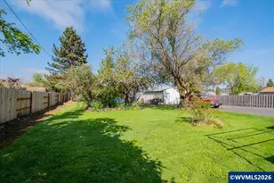 220 View Ln, Lebanon, OR 97355 - Photo 37