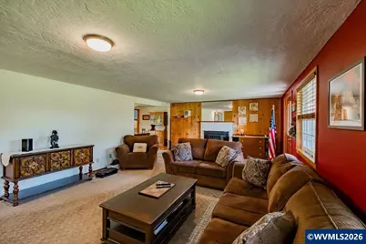 220 View Ln, Lebanon, OR 97355 - Photo 11
