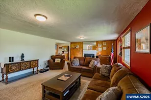 220 View Ln, Lebanon, OR 97355 - Photo 11